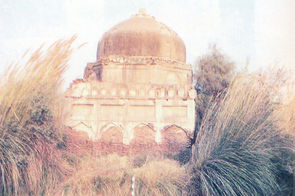 عبدالرحمان ڏاهريءَ جو مقبرو