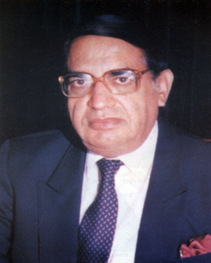 سيد سردار احمد