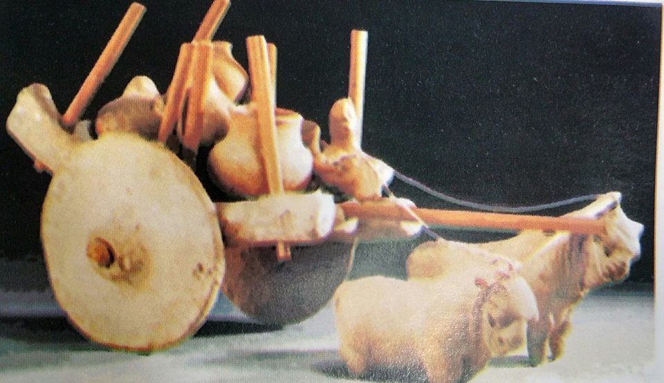 موهن جي دڙي مان لڌل ڏاند گاڏيءَ جو ڍانچو