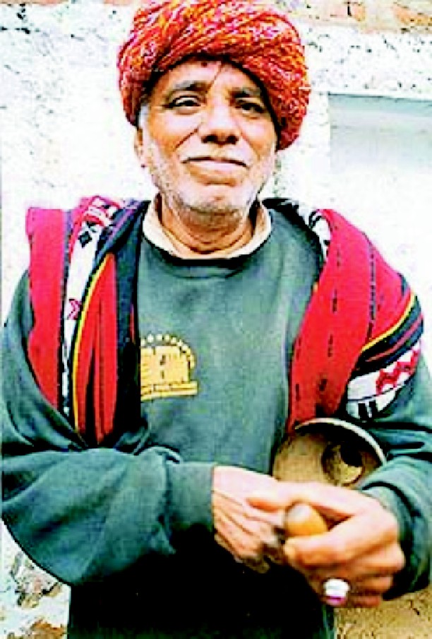 ظهور خان (ڀوپنگ نواز)