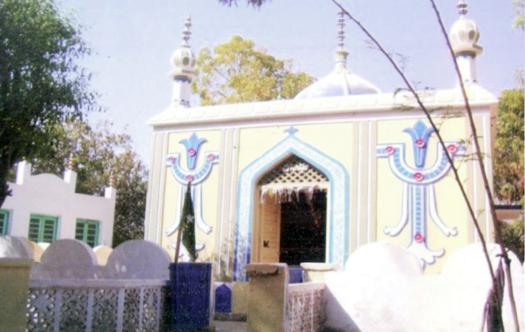عابس، آبس پير جو مقبرو