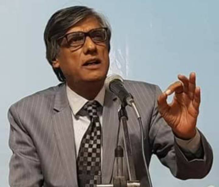 ڊاڪٽر اقبال احمد پيرزادو