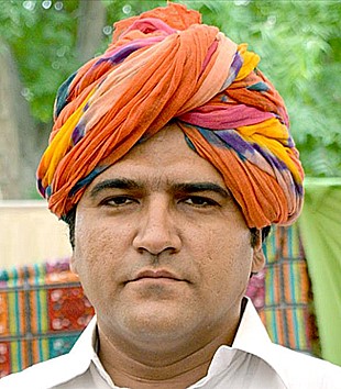 ڊاڪٽر احمد سومرو